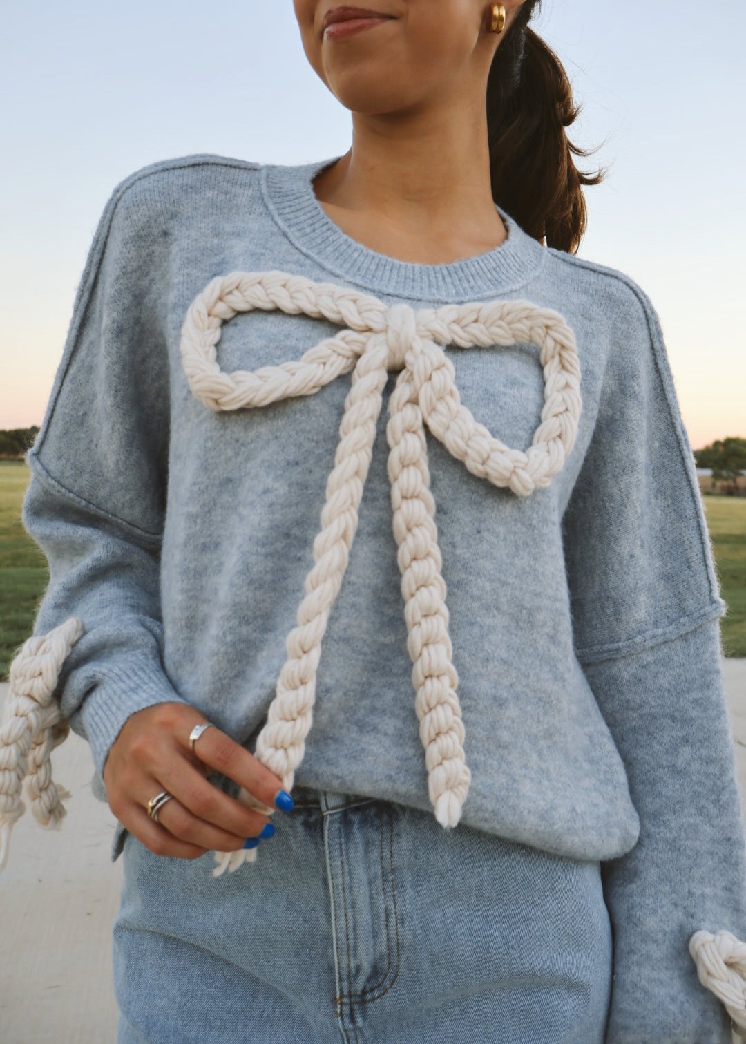 Clara Oversized Pullover Bow Sweater - Blue